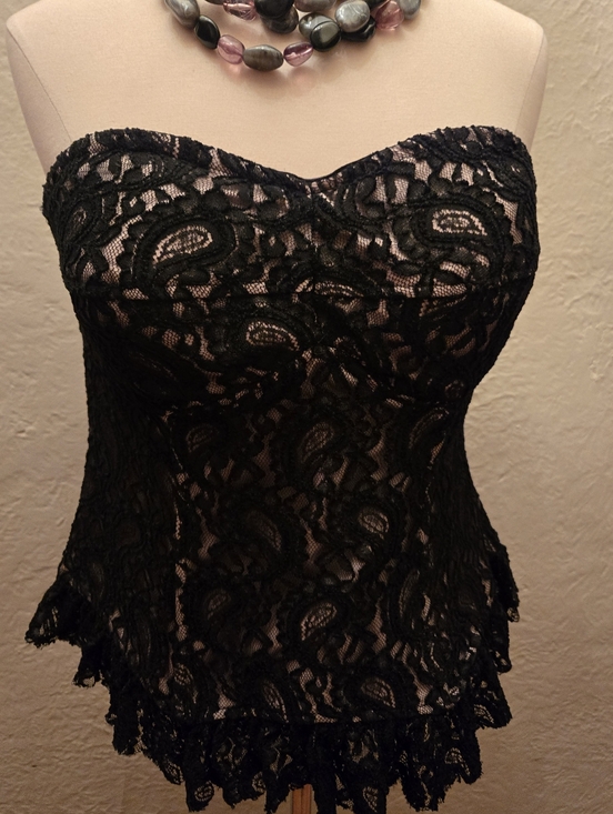 torrid Tops - Torrid Black Lace Strapless Corset Bustier Peplum Top Size 0
